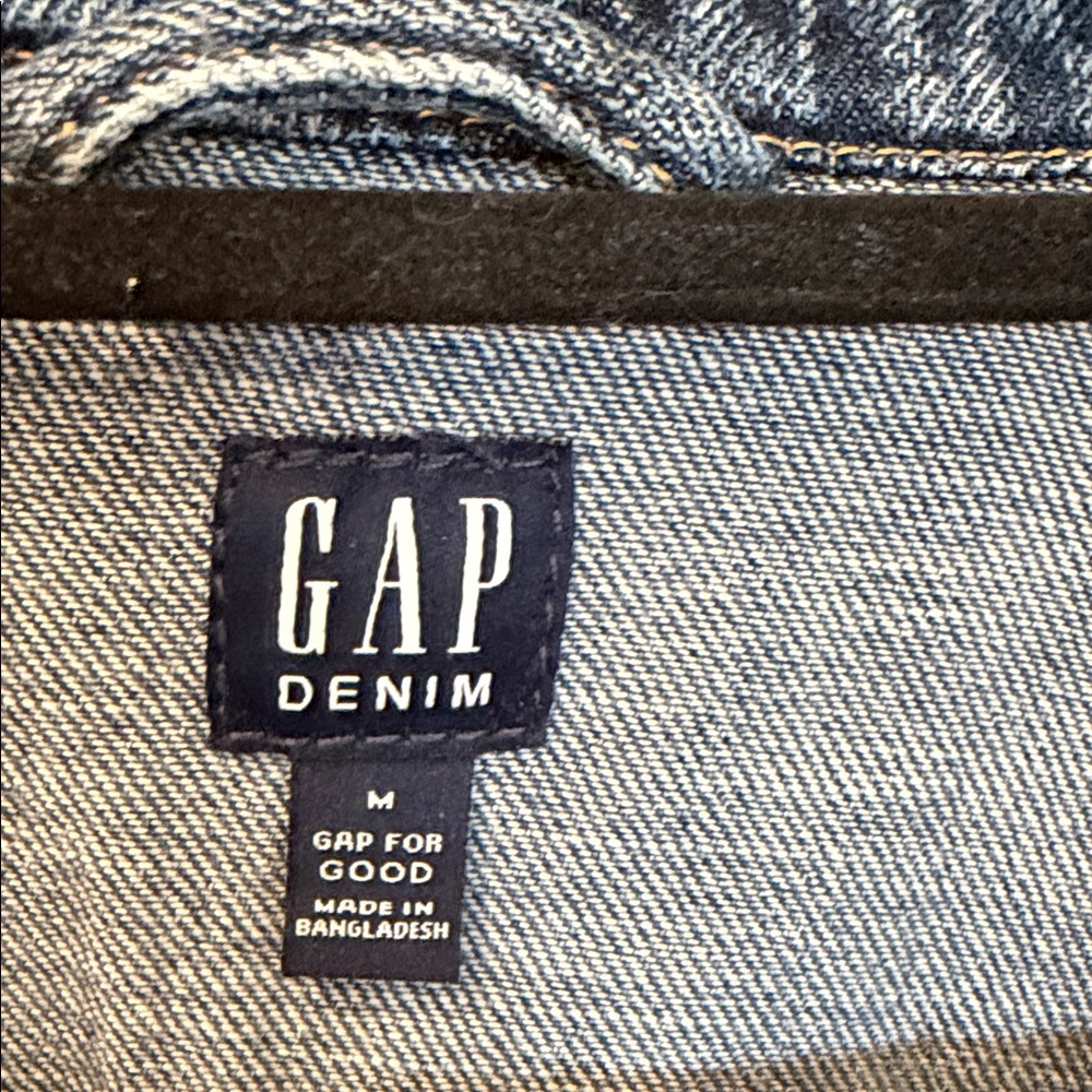 GAP Classic Blue Denim Jacket - Picture 3 of 3